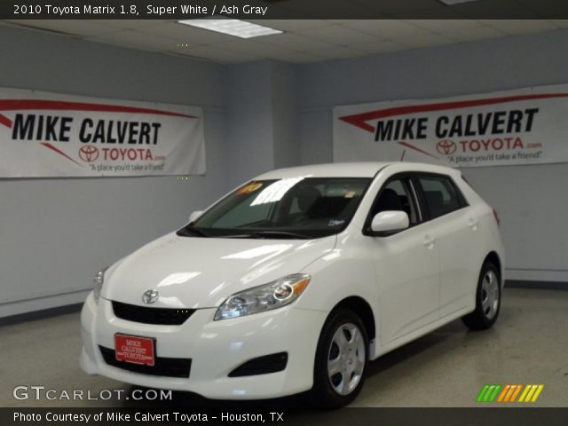 2010 Toyota Matrix 1.8 in Super White