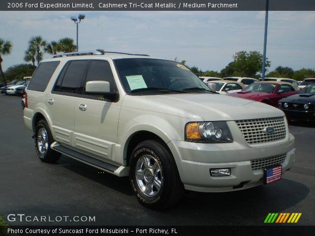 2006 Ford Expedition Limited in Cashmere Tri-Coat Metallic