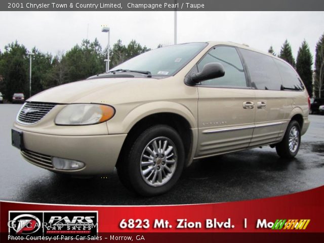 2001 Chrysler Town & Country Limited in Champagne Pearl