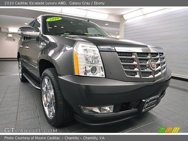 2010 Cadillac Escalade Luxury AWD in Galaxy Gray