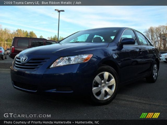 2009 Toyota Camry LE in Blue Ribbon Metallic