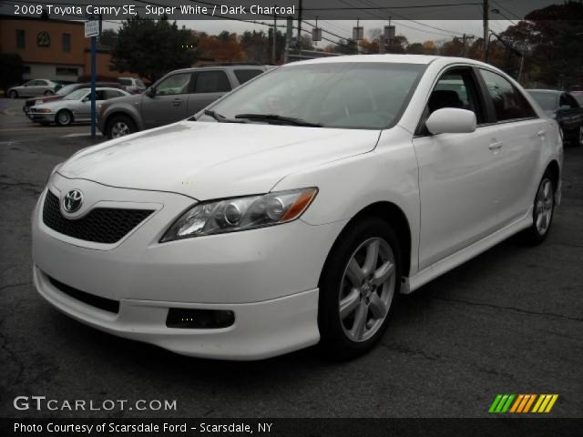 2008 Toyota Camry SE in Super White