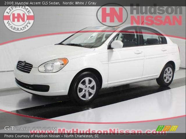2008 Hyundai Accent GLS Sedan in Nordic White