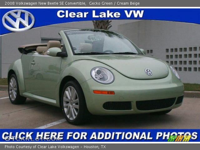 2008 Volkswagen New Beetle SE Convertible in Gecko Green
