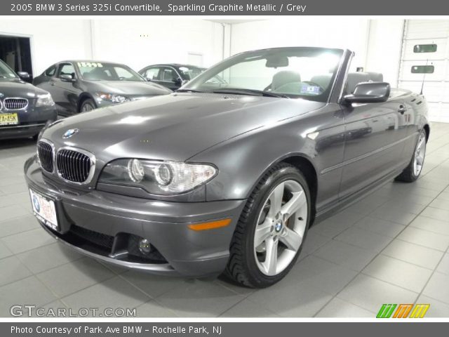 2005 BMW 3 Series 325i Convertible in Sparkling Graphite Metallic