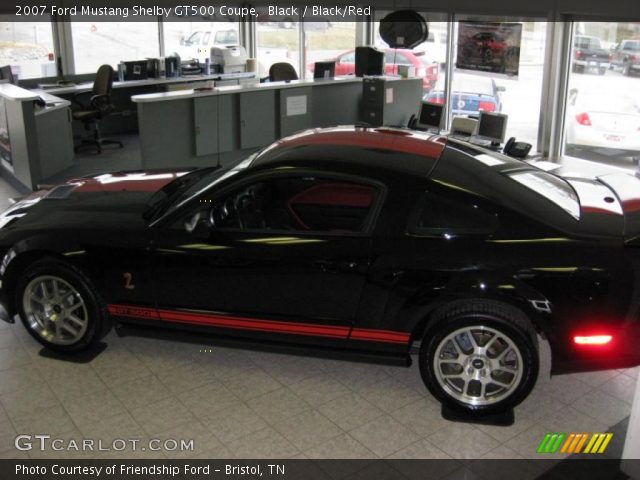 2007 Ford Mustang Shelby GT500 Coupe in Black