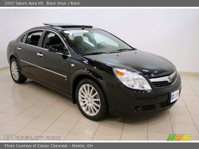 2007 Saturn Aura XR in Black Onyx