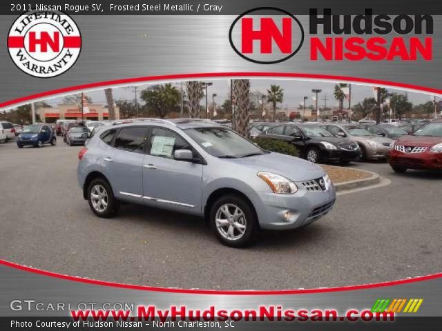 2011 Nissan Rogue SV in Frosted Steel Metallic