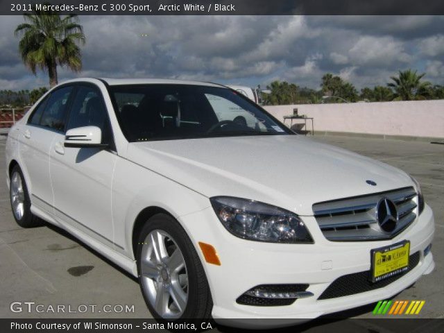 2011 Mercedes-Benz C 300 Sport in Arctic White