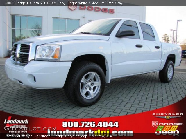 2007 Dodge Dakota SLT Quad Cab in Bright White