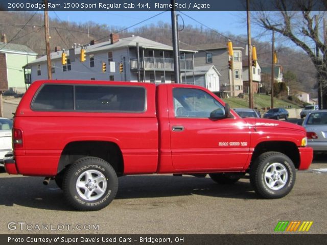 2000 Dodge Ram 1500 Sport Regular Cab 4x4 in Flame Red
