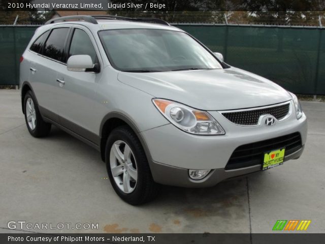 2010 Hyundai Veracruz Limited in Liquid Silver