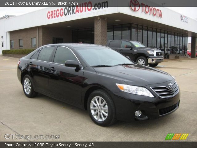 2011 Toyota Camry XLE V6 in Black