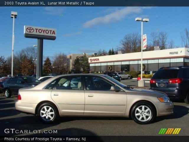 2003 Toyota Avalon XL in Lunar Mist Metallic