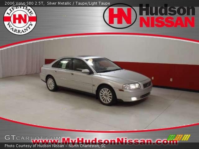 2006 Volvo S80 2.5T in Silver Metallic