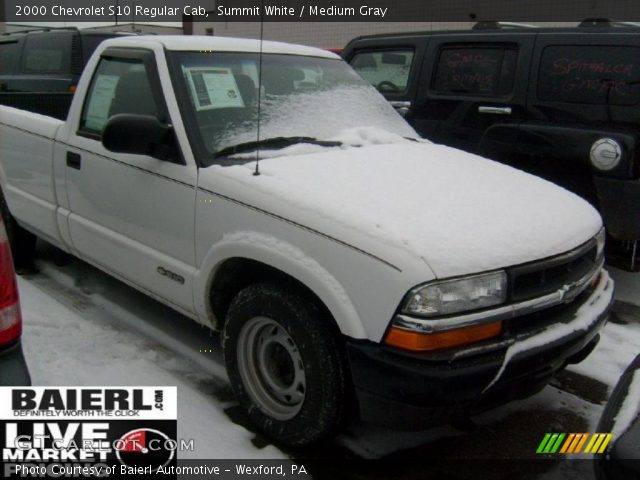 2000 Chevrolet S10 Regular Cab in Summit White