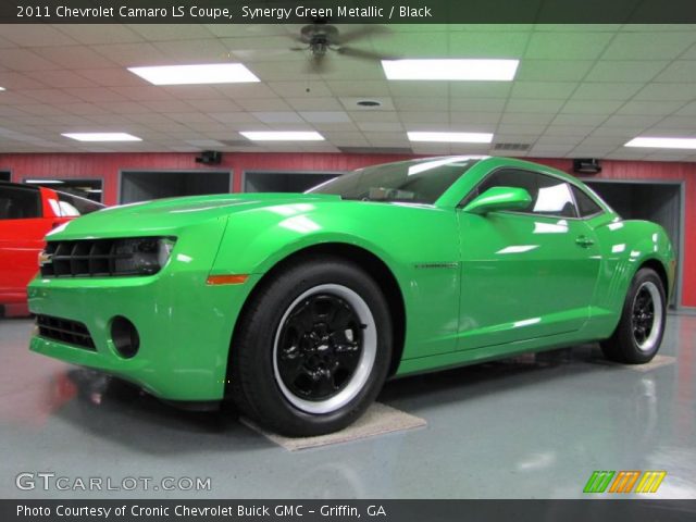2011 Chevrolet Camaro LS Coupe in Synergy Green Metallic