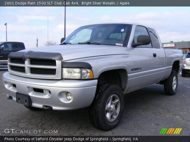 2001 Dodge Ram 1500 SLT Club Cab 4x4 in Bright Silver Metallic