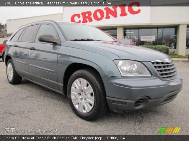 2005 Chrysler Pacifica  in Magnesium Green Pearl