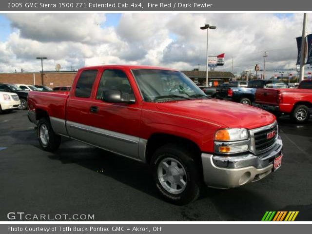 2005 GMC Sierra 1500 Z71 Extended Cab 4x4 in Fire Red