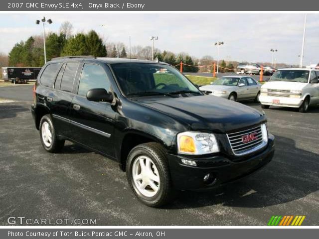 2007 GMC Envoy SLE 4x4 in Onyx Black