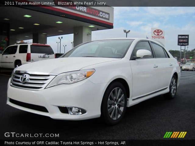 2011 Toyota Avalon Limited in Blizzard White Pearl