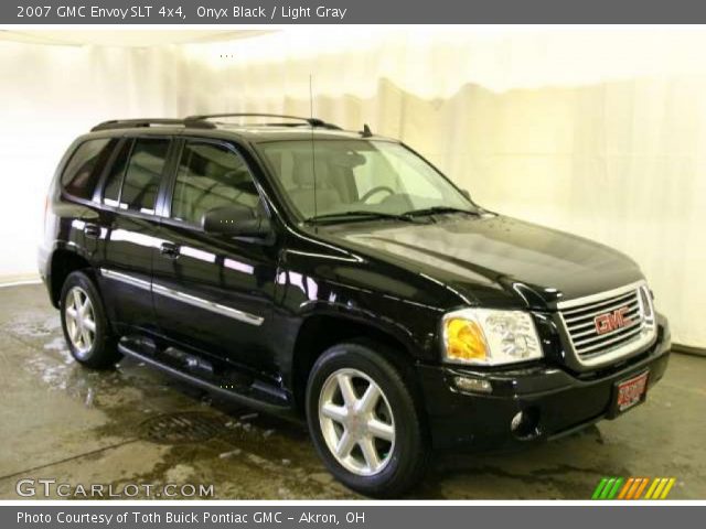 2007 GMC Envoy SLT 4x4 in Onyx Black
