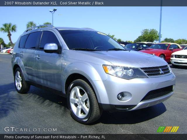 2007 Mitsubishi Outlander XLS in Cool Silver Metallic