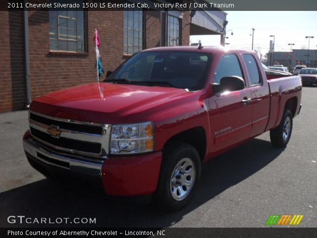2011 Chevrolet Silverado 1500 LS Extended Cab in Victory Red