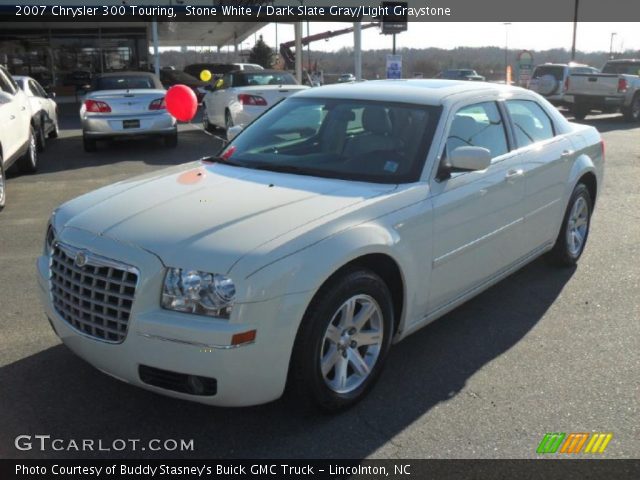 2007 Chrysler 300 Touring in Stone White