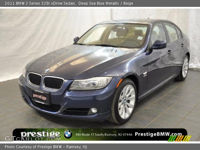 2011 BMW 3 Series 328i xDrive Sedan in Deep Sea Blue Metallic