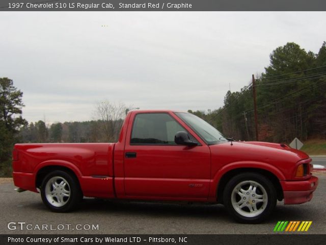 1997 Chevrolet S10 LS Regular Cab in Standard Red
