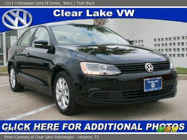 2011 Volkswagen Jetta SE Sedan in Black