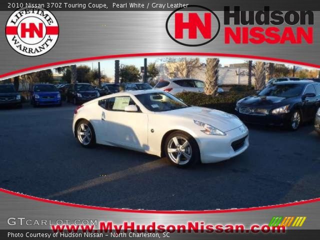 2010 Nissan 370Z Touring Coupe in Pearl White