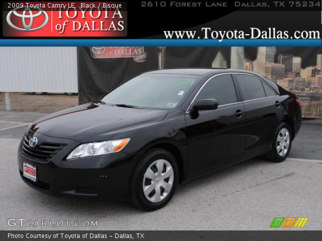 2009 Toyota Camry LE in Black
