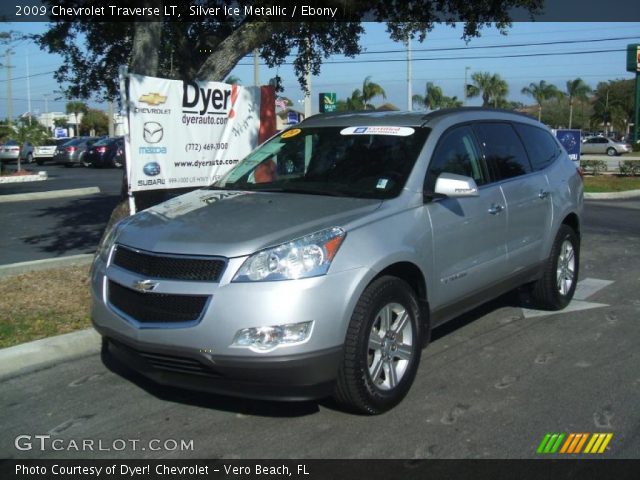 2009 Chevrolet Traverse LT in Silver Ice Metallic
