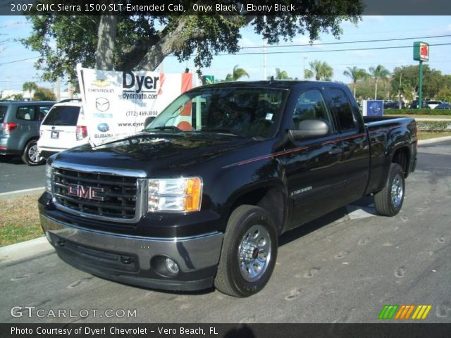 2007 GMC Sierra 1500 SLT Extended Cab in Onyx Black