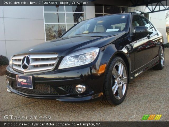 2010 Mercedes-Benz C 300 Sport in Black