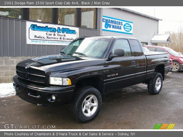 2001 Dodge Ram 1500 Sport Club Cab 4x4 in Black