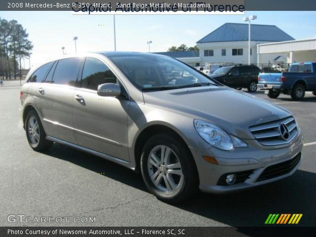 2008 Mercedes-Benz R 350 4Matic in Sand Beige Metallic