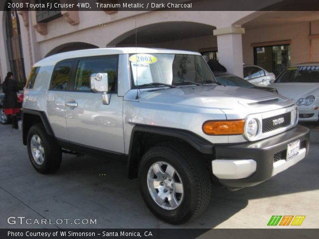 2008 Toyota FJ Cruiser 4WD in Titanium Metallic