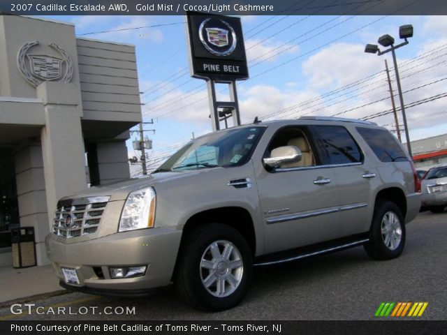 2007 Cadillac Escalade AWD in Gold Mist