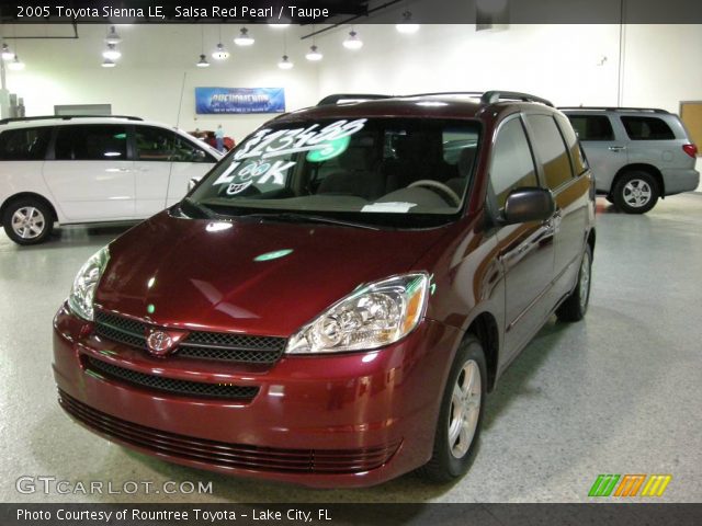 2005 Toyota Sienna LE in Salsa Red Pearl