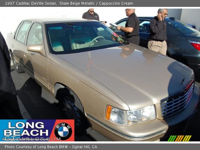 1997 Cadillac DeVille Sedan in Shale Beige Metallic