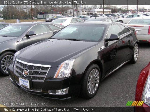 2011 Cadillac CTS Coupe in Black Ice Metallic