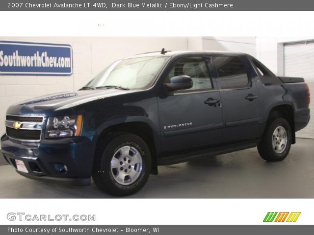 2007 Chevrolet Avalanche LT 4WD in Dark Blue Metallic