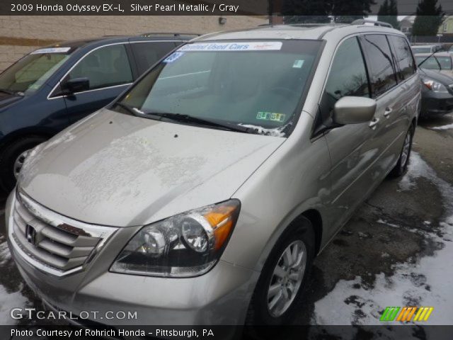 2009 Honda Odyssey EX-L in Silver Pearl Metallic