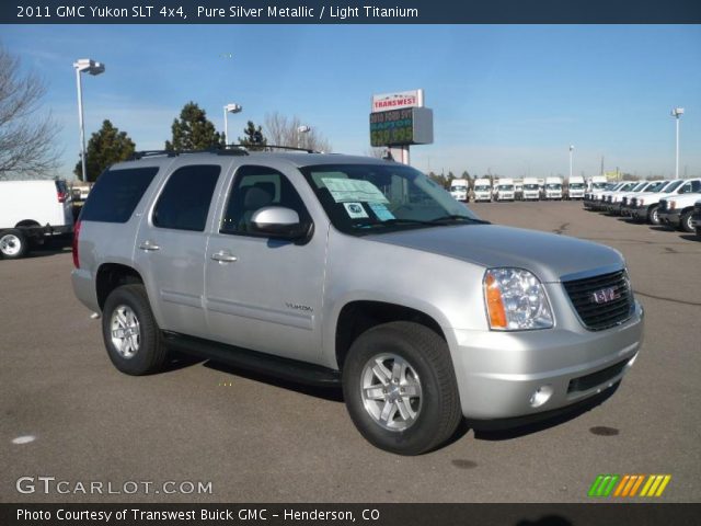 2011 GMC Yukon SLT 4x4 in Pure Silver Metallic