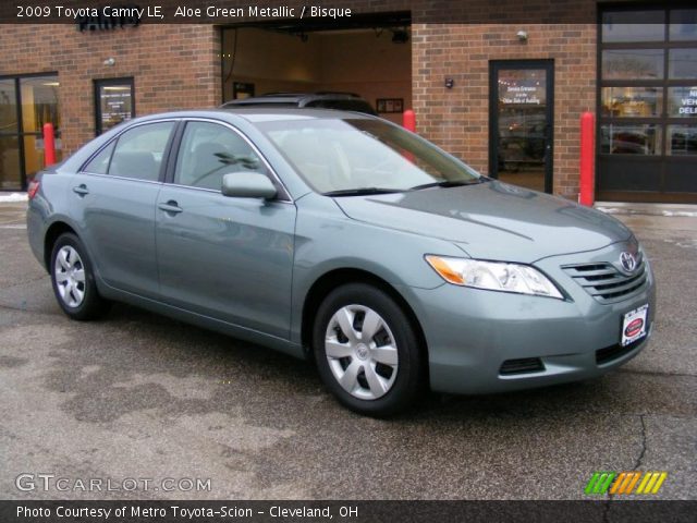2009 Toyota Camry LE in Aloe Green Metallic
