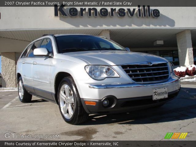 2007 Chrysler Pacifica Touring in Bright Silver Metallic